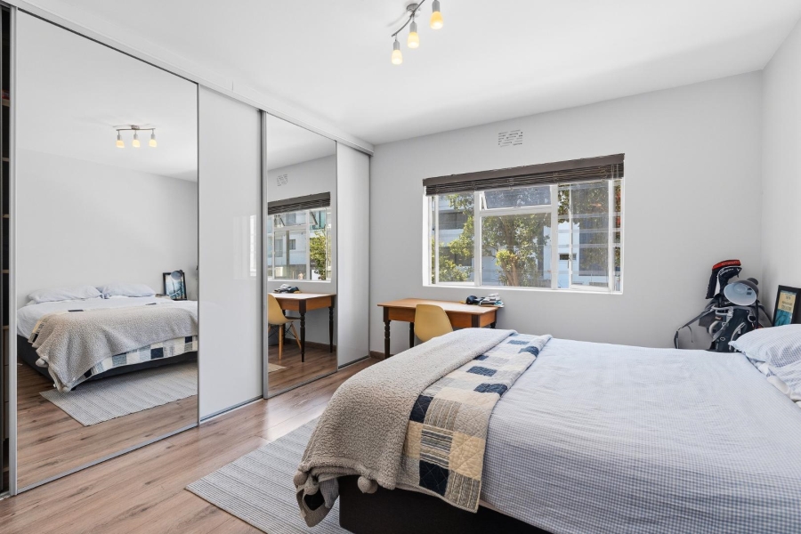 2 Bedroom Property for Sale in Sea Point Western Cape